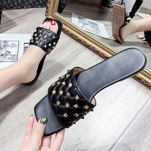 Square Toe Quilted Studded Summer Sandals Size 6